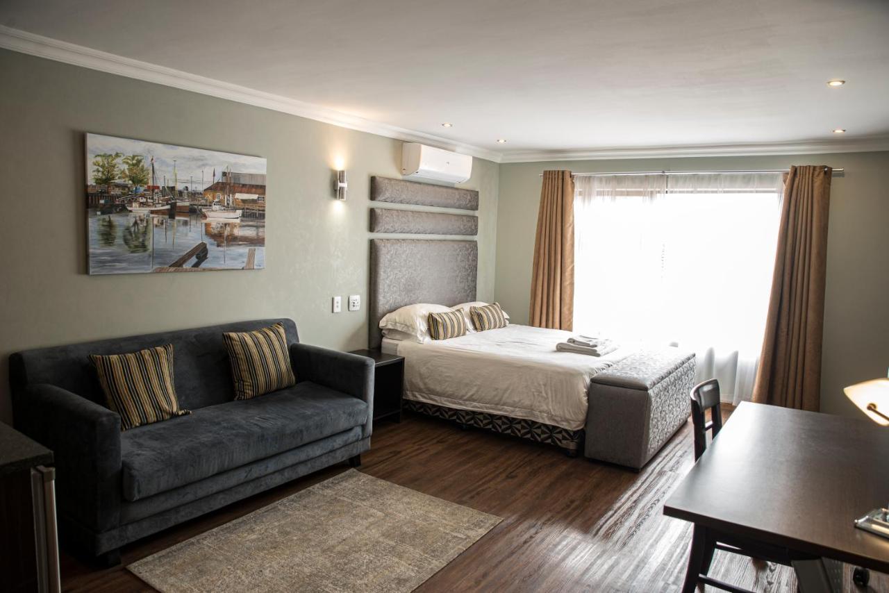 Ruth Avenue Guest House Edenvale Luaran gambar