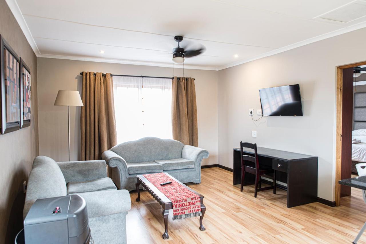Ruth Avenue Guest House Edenvale Luaran gambar