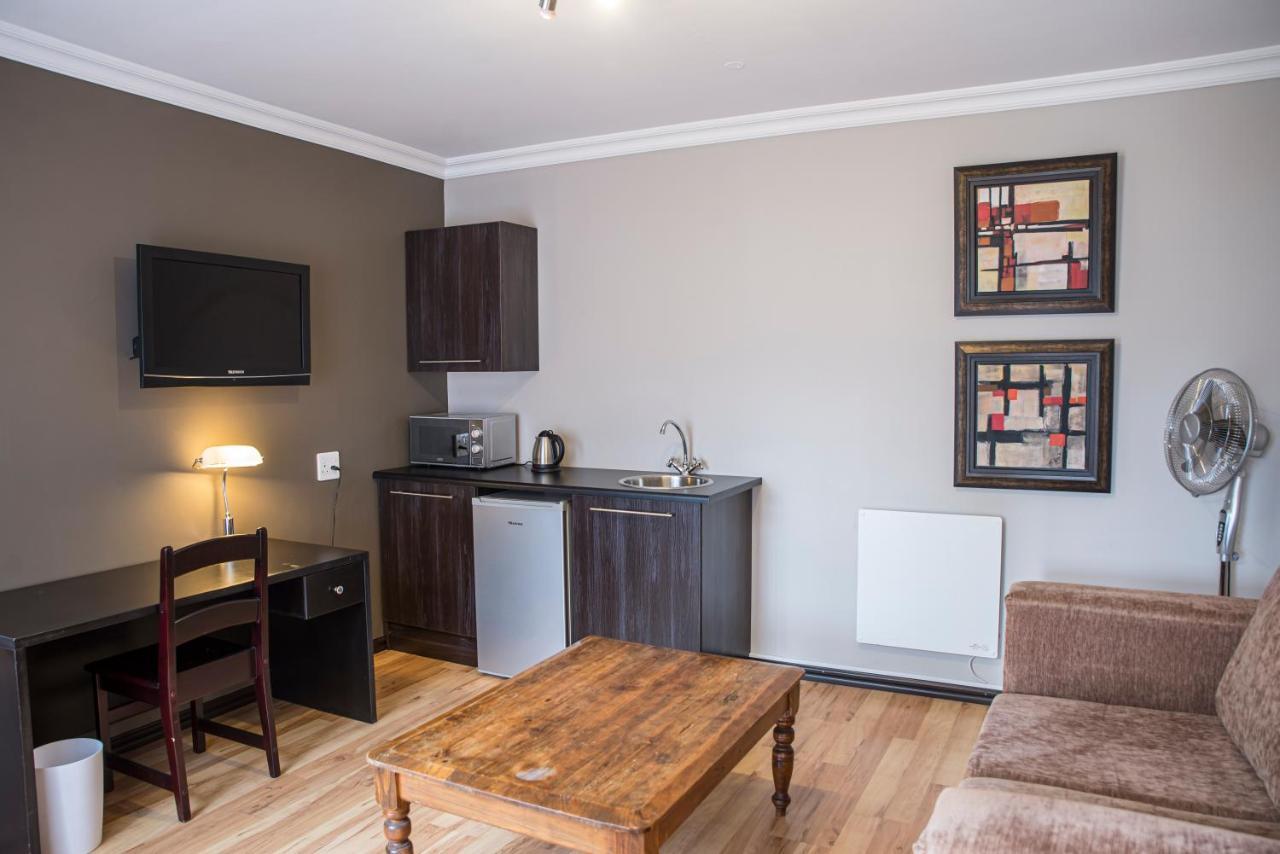 Ruth Avenue Guest House Edenvale Luaran gambar